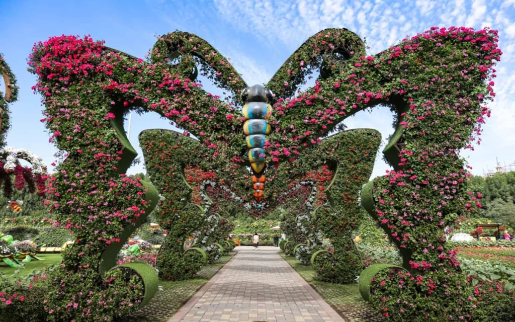 Top 10 must visit places in Dubai
