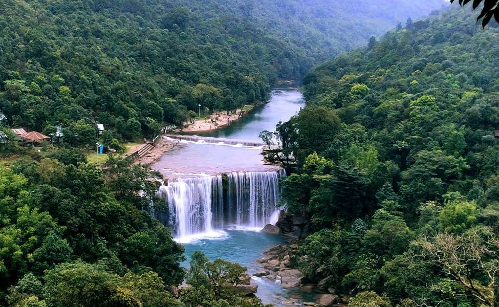 Top 5 Places to Visit in Jowai Meghalaya in January Karang Suri Falls